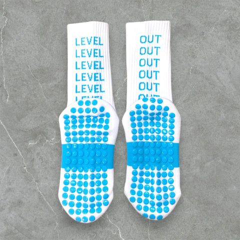 LEVELOUT GRIP SOCKS